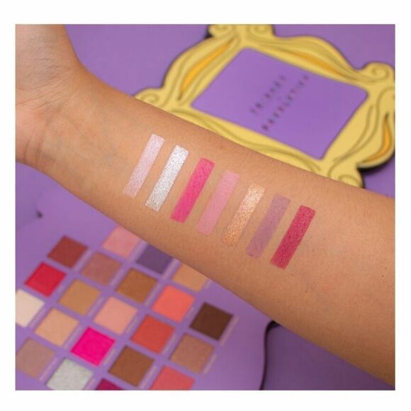 Friends X Revolution Door Frame Shadow Pallette NWT Special Limited edition - Picture 4 of 7